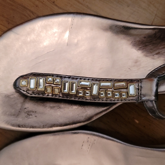 Sandals - Picture 2 of 5